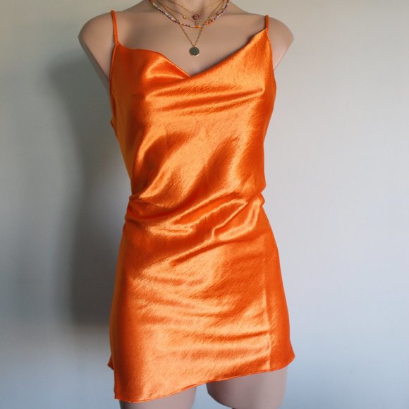 🐚🌞Summer tings Collection// Tangerine mini Dress - Picture 5 of 5